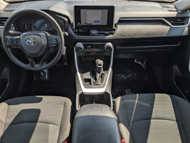 Used 2025 Toyota RAV4 LE AWD/4WD image 11