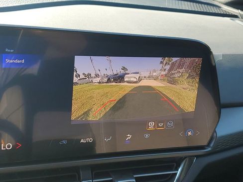 New 2026 Chevrolet Equinox EV LT image 23