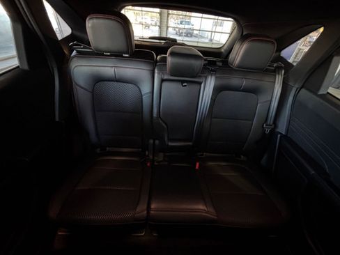 Used 2025 Ford Escape ST-Line image 38
