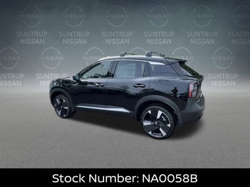 New 2026 Nissan Kicks SR image 7