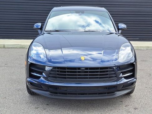 Certified 2021 Porsche Macan image 10