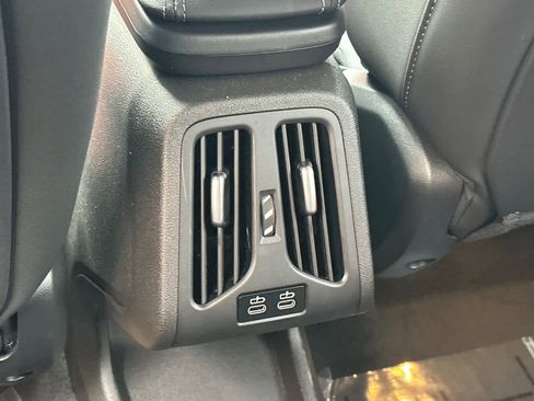 Used 2025 BMW X1 xDrive28i w/ M Sport Package image 14