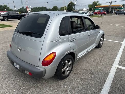 Used 2002 Chrysler PT Cruiser Limited FWD image 6