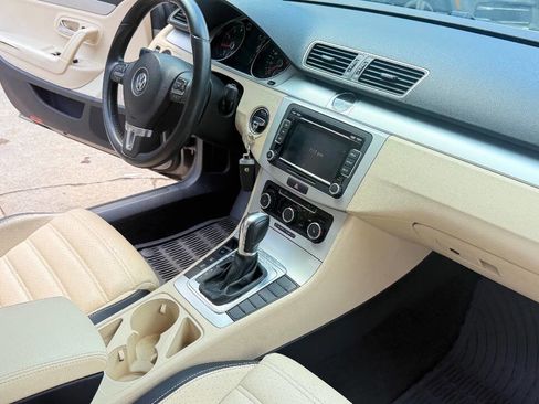 Used 2012 Volkswagen CC Sport image 39