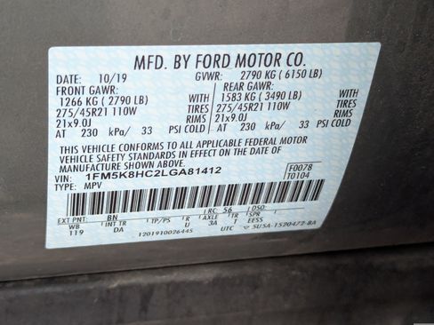 Used 2020 Ford Explorer Platinum w/ Premium Technology Package image 10