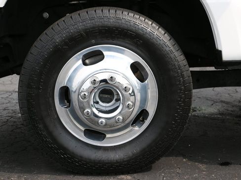 Used 2021 Ford F350 XL w/ Power Equipment Group AWD/4WD image 48