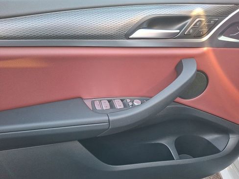 Certified 2023 BMW X4 xDrive30i w/ M Sport Package image 8