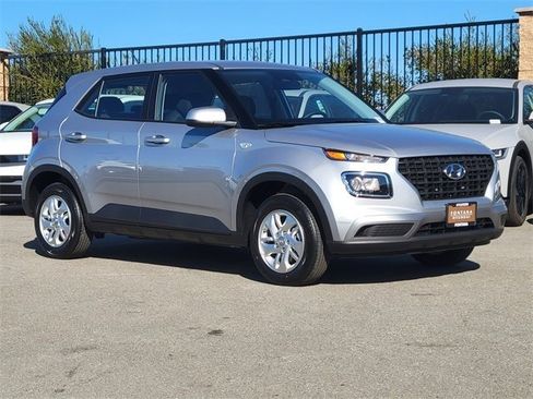 New 2026 Hyundai Venue SE image 25