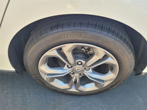 Used 2023 Honda Accord EX image 24