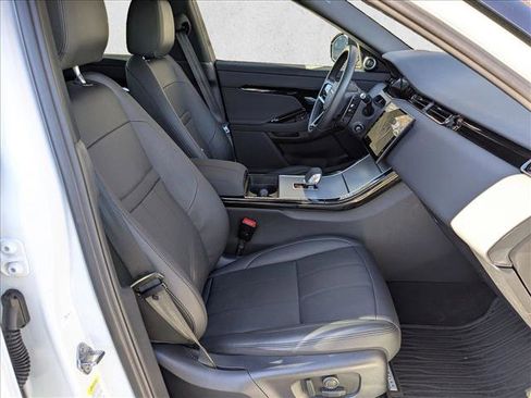 Used 2024 Land Rover Range Rover Evoque S image 23