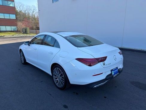 Used 2025 Mercedes-Benz CLA 250 4MATIC image 8