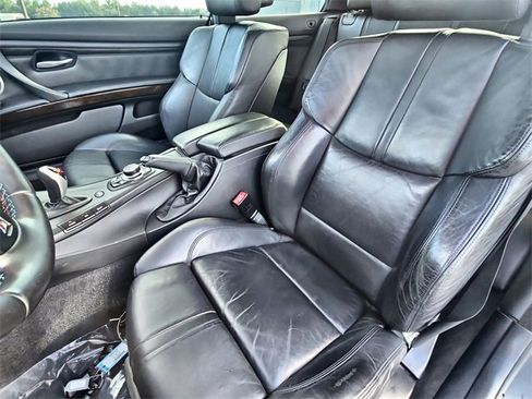 Used 2013 BMW M3 Convertible image 20