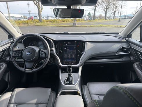 Certified 2025 Subaru Outback Onyx Edition image 27