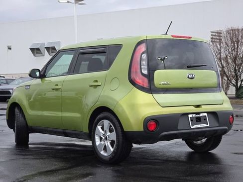 Used 2018 Kia Soul image 16