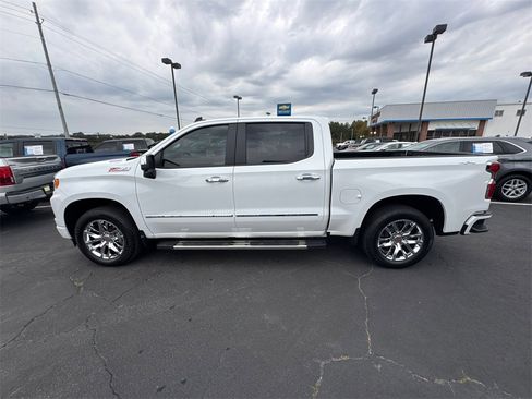 Certified 2025 Chevrolet Silverado 1500 RST w/ RST All Star Premium Package image 9