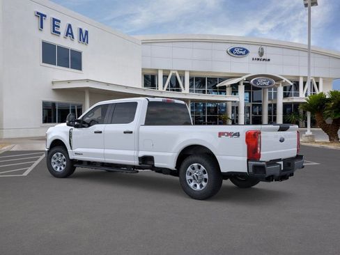 New 2025 Ford F350 XLT image 4