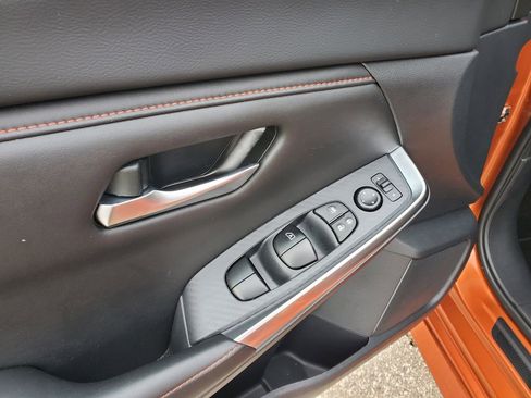 Used 2024 Nissan Sentra SR FWD image 14