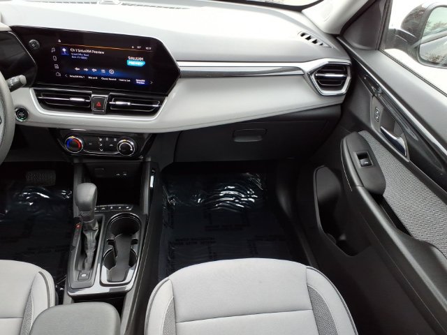 Used 2026 Chevrolet TrailBlazer LT FWD image 17