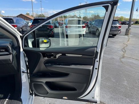 New 2026 Honda Odyssey Elite image 24