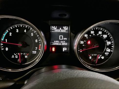 Used 2011 Jeep Grand Cherokee Laredo AWD/4WD image 22