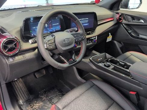 New 2026 Chevrolet Equinox RS w/ Safety and Technology Package image 12