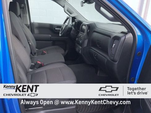 Used 2025 Chevrolet Silverado 1500 Custom image 19