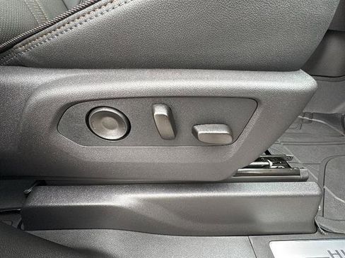 New 2026 Chevrolet Silverado 1500 High Country w/ High Country Premium Package image 10