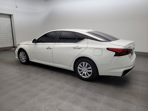 Used 2020 Nissan Altima 2.5 S FWD image 3