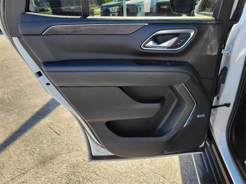 Used 2021 Chevrolet Tahoe LT image 14