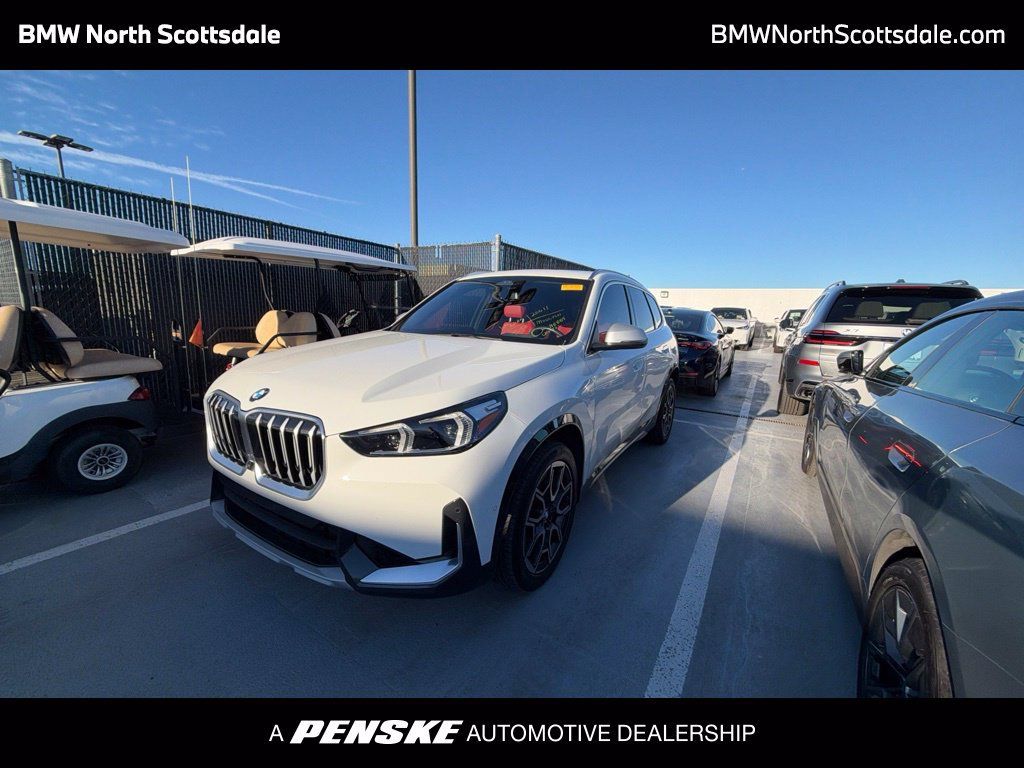 Used 2023 BMW X1 xDrive28i w/ Premium Package AWD/4WD image 1