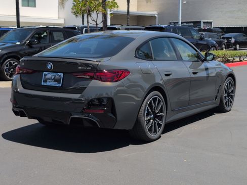 New 2026 BMW i4 eDrive40 w/ M Sport Package RWD image 10