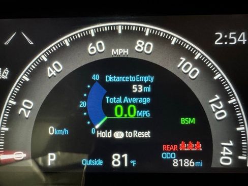 Used 2025 Toyota RAV4 XLE image 24