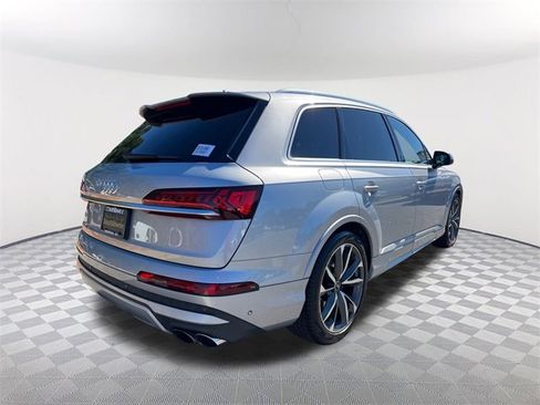 Used 2022 Audi SQ7 Premium Plus w/ SQ7 Executive Package image 5