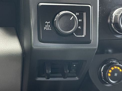 Used 2020 Ford F250 XLT w/ XLT Premium Package AWD/4WD image 20