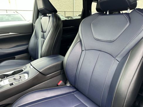Used 2026 INFINITI QX60 Sport w/ Dark Cargo Package AWD/4WD image 28