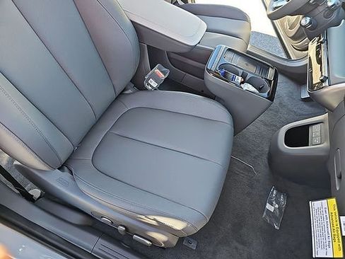 New 2026 Hyundai Ioniq 5 SEL image 21