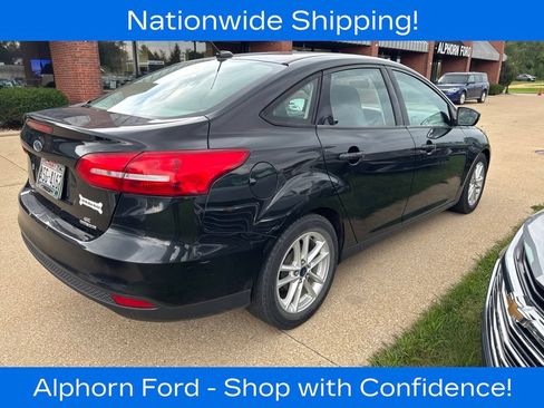 Used 2015 Ford Focus SE FWD image 7