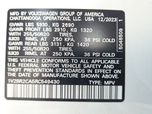 Used 2024 Volkswagen Atlas SEL AWD/4WD image 18