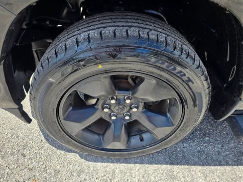 Certified 2019 RAM 1500 Big Horn RWD image 10