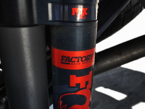 Used 2023 Ford F150 Lariat w/ Equipment Group 502A High image 39