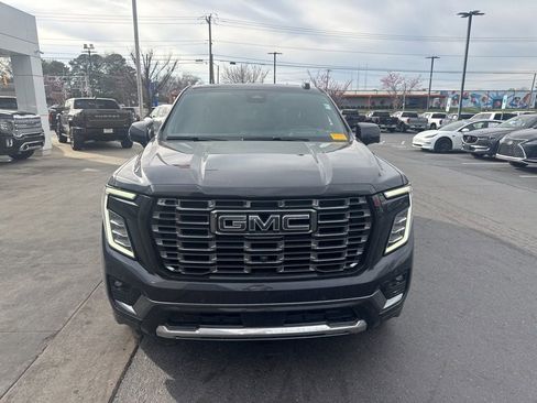 Certified 2025 GMC Yukon Denali Ultimate image 2