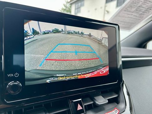 Certified 2025 Toyota Corolla SE w/ Convenience Package FWD image 23