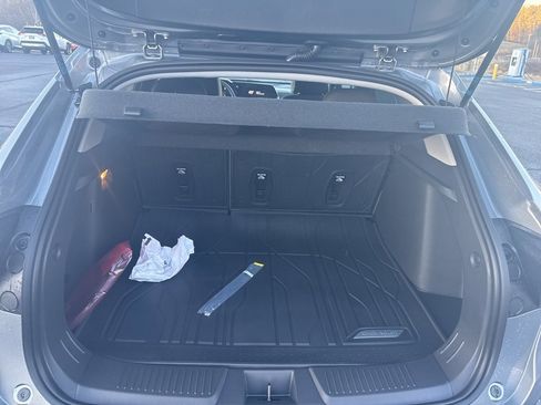 New 2026 Chevrolet Trax ACTIV w/ Sunroof Package image 14