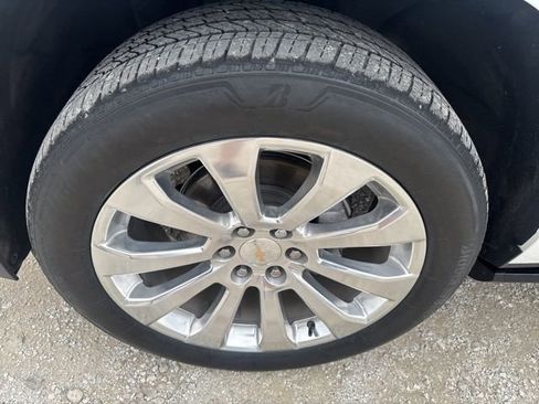 Used 2023 Chevrolet Tahoe Premier w/ Premium Package 2 image 35