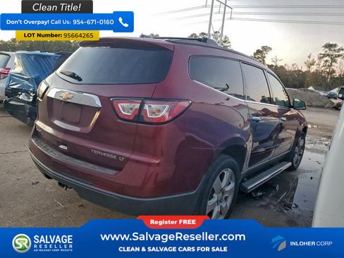 Used 2016 Chevrolet Traverse LT w/ Style and Technology Package image 4
