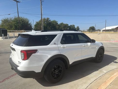 Used 2023 Ford Explorer Timberline w/ Timberline Technology Package AWD/4WD image 5