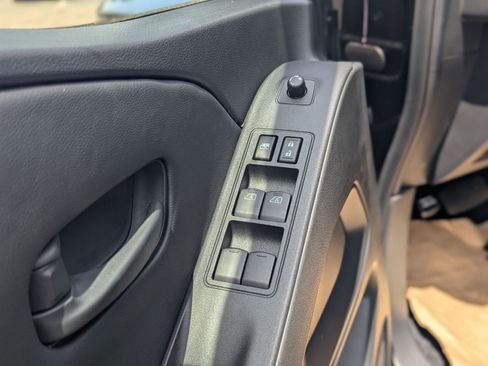 New 2026 Nissan Frontier SV AWD/4WD image 38