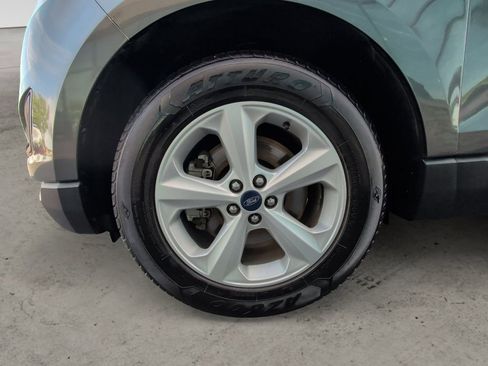 Used 2018 Ford Edge SE AWD/4WD image 12