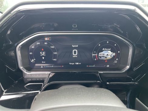 New 2026 GMC Sierra 1500 Elevation w/ Elevation Premium Package image 11