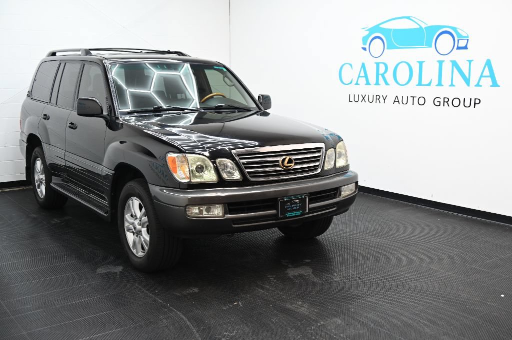 Used 2004 Lexus LX 470 4WD w/ Preferred Accessory Pkg image 1